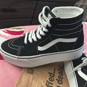 Vans SK8-Hi Shoes